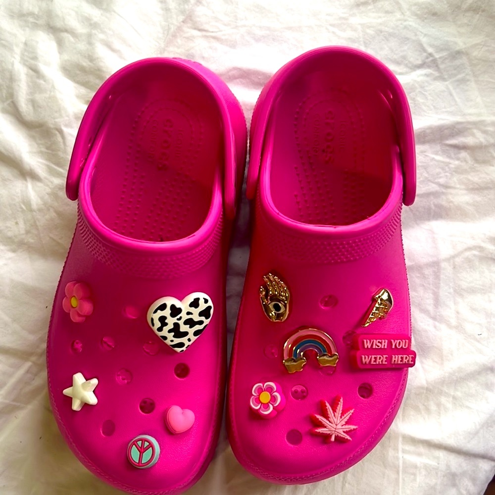 Crock’s - Picture 2 of 2